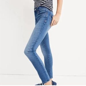 Madewell 10 Inch Roadtripper Jeans Medium Wash High Rise Size 27